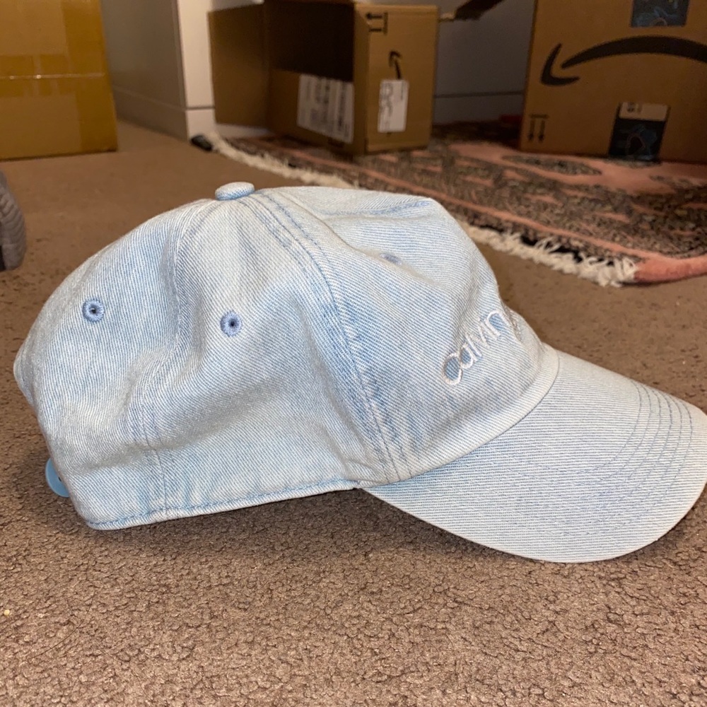 Calvin Klein hat